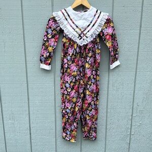 Vintage Caryn Lynn girls romper
